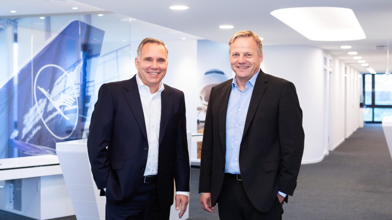 Harald Gloy (left) to succeed Soeren Stark (right) as CEO Lufthansa Technik