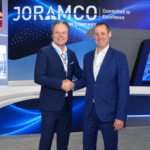 Bernd Bechtel Director Maintenance Economics & Strategy of Condor (l) and Jeff Wilkinson, CEO of DAE Engineering (r)